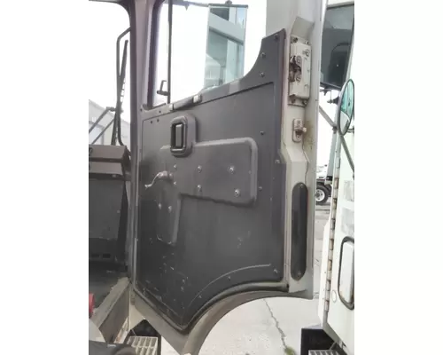 MACK MR688 DOOR ASSEMBLY, FRONT