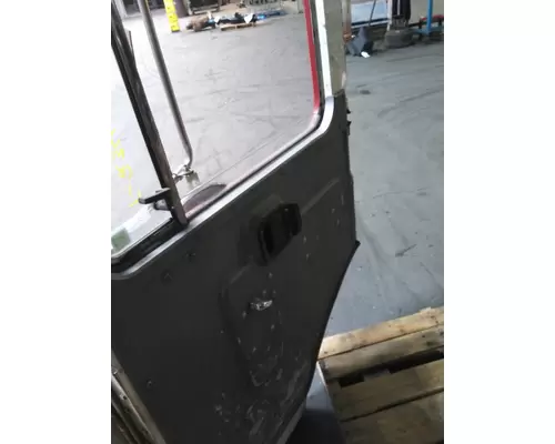 MACK MR688 DOOR ASSEMBLY, FRONT