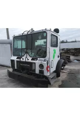 MACK MR690 CAB