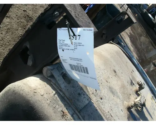 MACK MRU 613 Fuel Tank
