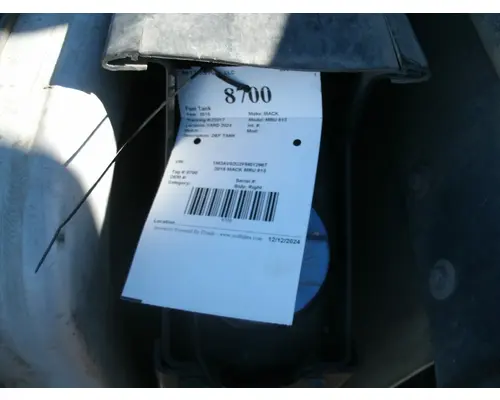 MACK MRU 613 Fuel Tank