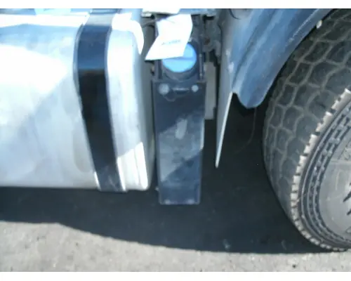 MACK MRU 613 Fuel Tank