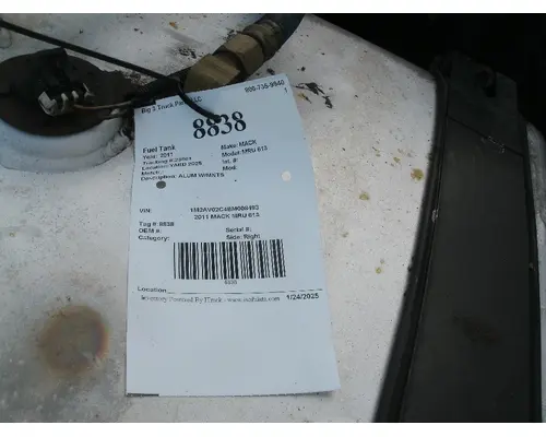 MACK MRU 613 Fuel Tank