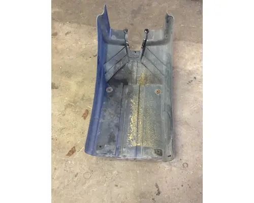 MACK MRU163 Inner Fender