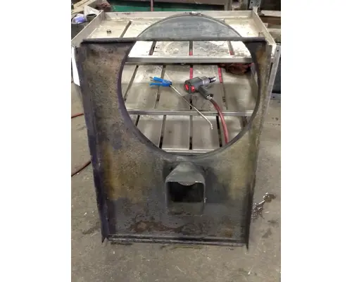 MACK MRU163 Radiator Shroud