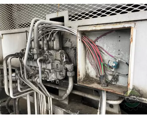 MACK MRU613 9449 miscellaneous