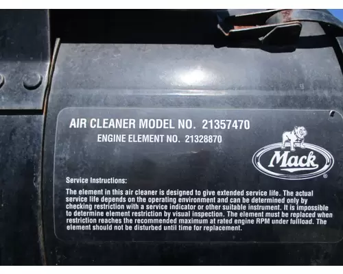 MACK MRU613 AIR CLEANER