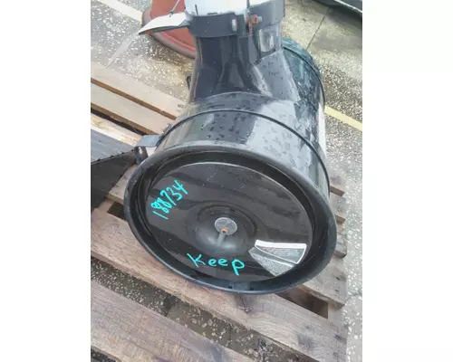 MACK MRU613 AIR CLEANER
