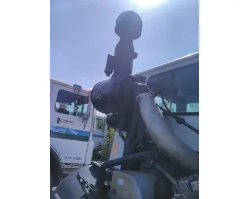 MACK MRU613 AIR CLEANER