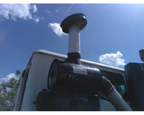 MACK MRU613 AIR CLEANER