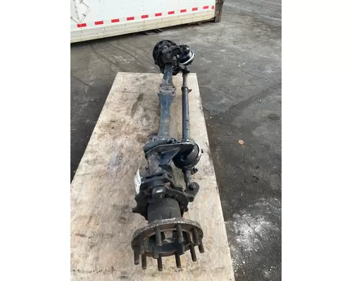 MACK MRU613 Axle Assembly, Front (Steer)