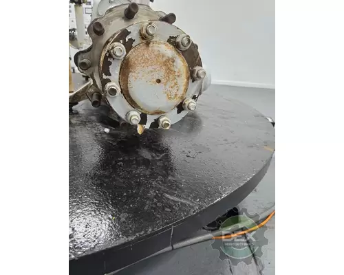 MACK MRU613 Axle Assembly, Rear (Single or Rear)