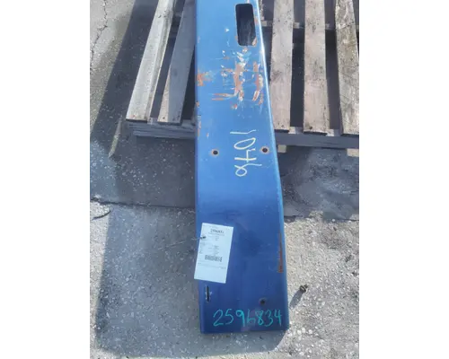 MACK MRU613 BUMPER ASSEMBLY, FRONT
