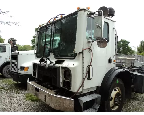 MACK MRU613 CAB