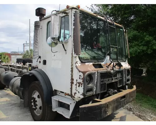 MACK MRU613 CAB