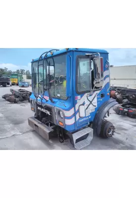 MACK MRU613 CAB
