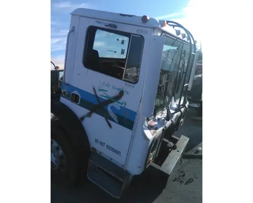 MACK MRU613 CAB