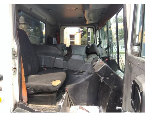 MACK MRU613 CAB