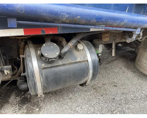 MACK MRU613 Complete Vehicle