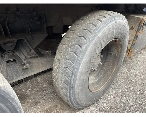 MACK MRU613 Complete Vehicle