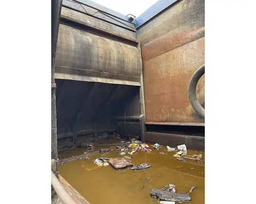 MACK MRU613 Complete Vehicle