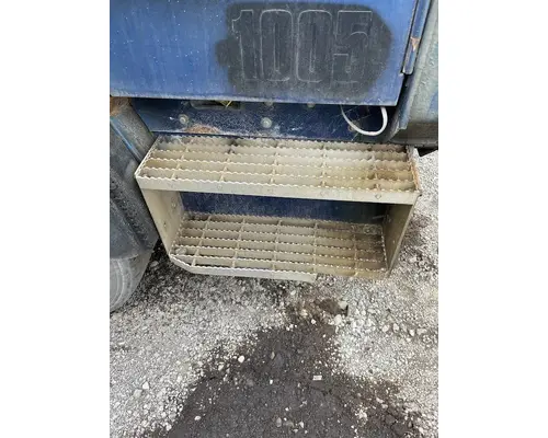 MACK MRU613 Complete Vehicle