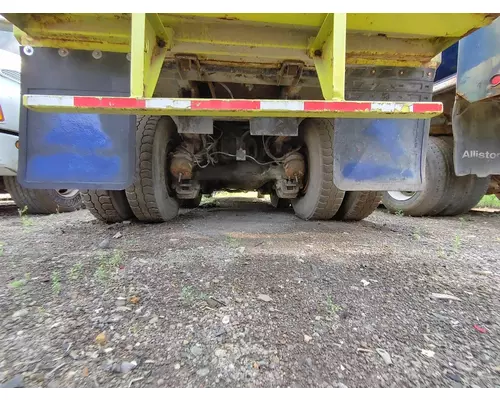MACK MRU613 Complete Vehicle