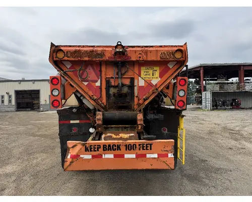 MACK MRU613 Complete Vehicle