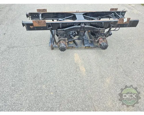 MACK MRU613 Cutoff Assembly (Housings & Suspension Only)