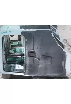 MACK MRU613 DOOR ASSEMBLY, FRONT