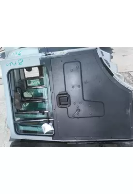 MACK MRU613 DOOR ASSEMBLY, FRONT