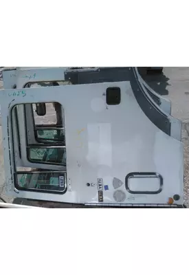 MACK MRU613 DOOR ASSEMBLY, FRONT