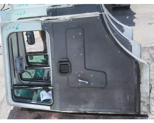 MACK MRU613 DOOR ASSEMBLY, FRONT