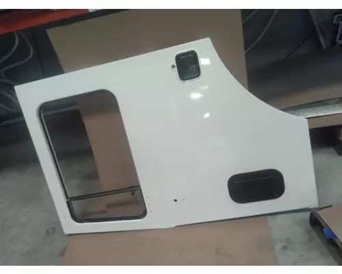 MACK MRU613 DOOR ASSEMBLY, FRONT