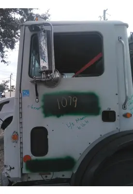 MACK MRU613 DOOR ASSEMBLY, FRONT