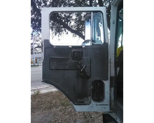 MACK MRU613 DOOR ASSEMBLY, FRONT