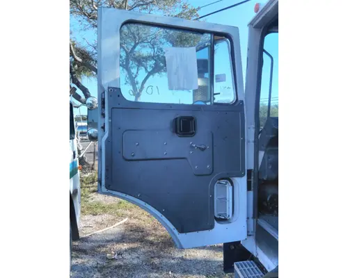 MACK MRU613 DOOR ASSEMBLY, FRONT