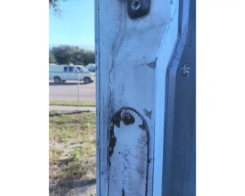 MACK MRU613 DOOR ASSEMBLY, FRONT