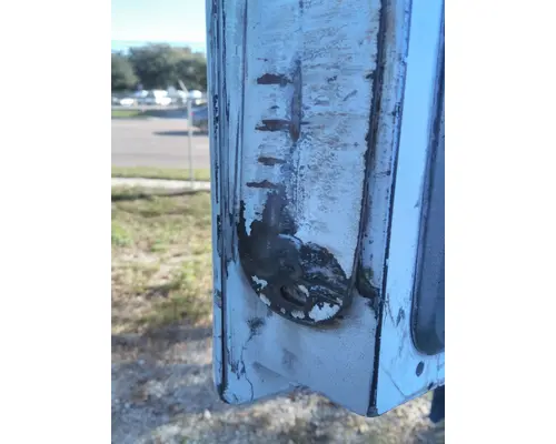 MACK MRU613 DOOR ASSEMBLY, FRONT