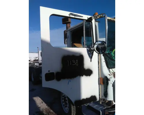 MACK MRU613 DOOR ASSEMBLY, FRONT
