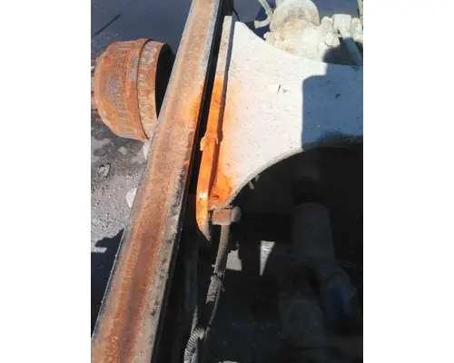 MACK MRU613 DOOR ASSEMBLY, FRONT