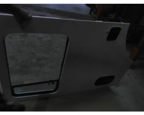 MACK MRU613 DOOR ASSEMBLY, FRONT