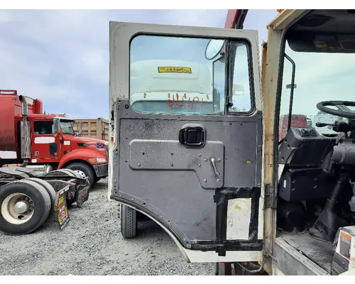 MACK MRU613 DOOR ASSEMBLY, FRONT
