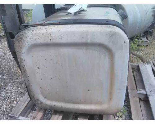 MACK MRU613 FUEL TANK
