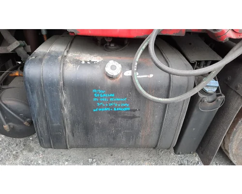 MACK MRU613 FUEL TANK