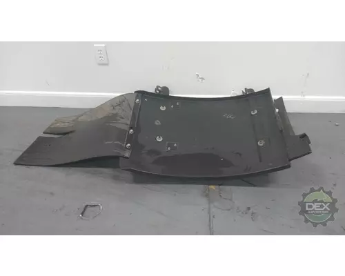 MACK MRU613 Fender