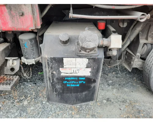 MACK MRU613 HYDRAULIC TANK