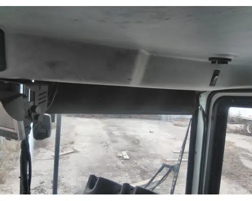 MACK MRU613 INTERIOR SUN VISOR