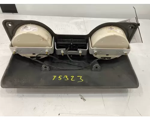 MACK MRU613 Instrument Cluster