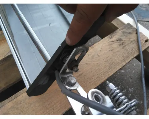 MACK MRU613 MIRROR ASSEMBLY CABDOOR